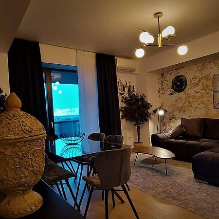 Apartamento Prime Location, Sea View Flat Near The Beach Constanţa Exterior foto