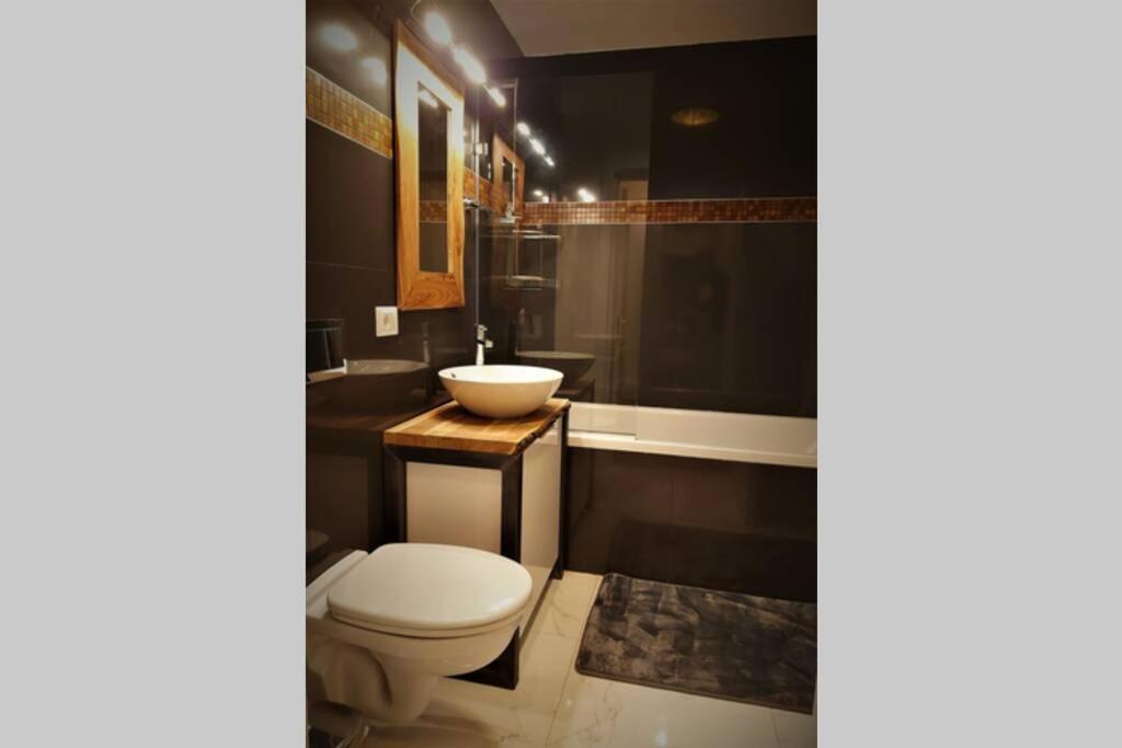 Apartamento Prime Location, Sea View Flat Near The Beach Constanţa Exterior foto